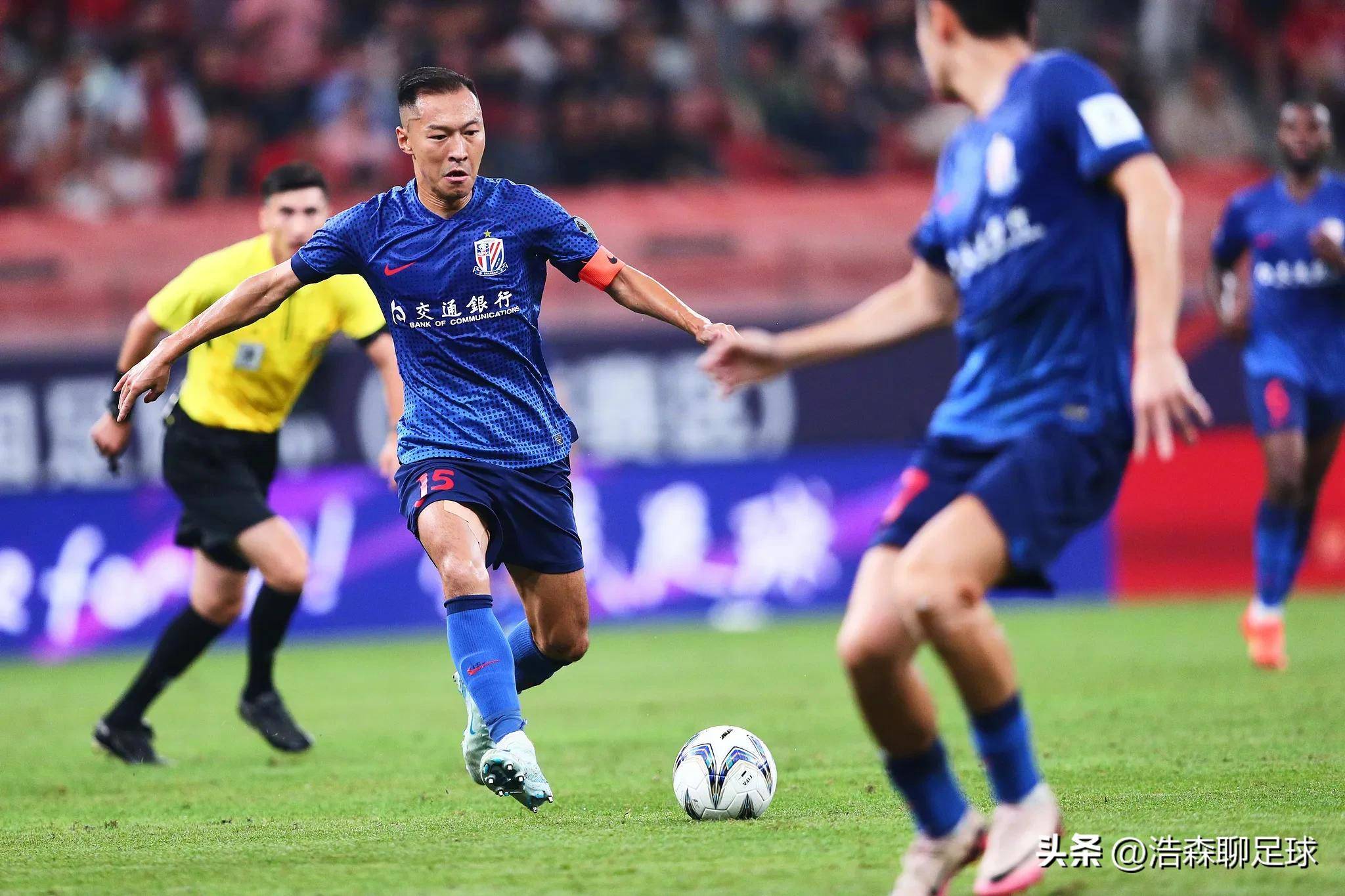 英雄联盟官方直播-赛后上海申花备战CBA常规赛，状态回暖细节曝光，管理层满意，资深球员宣示担当的简单介绍